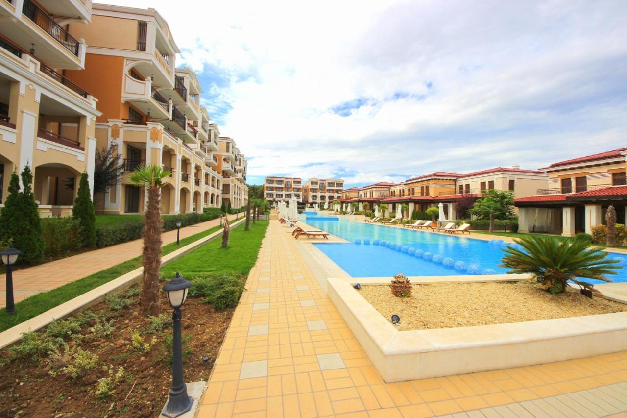 Green Life Beach Resort Apartment Sosopol Exterior foto
