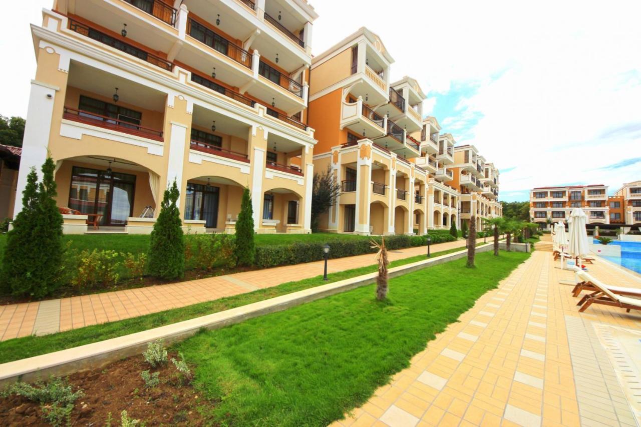 Green Life Beach Resort Apartment Sosopol Exterior foto