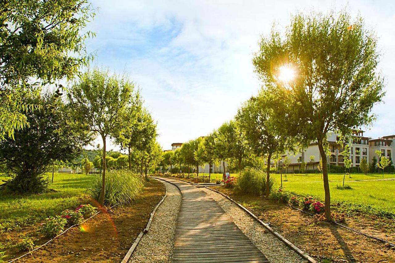 Green Life Beach Resort Apartment Sosopol Exterior foto